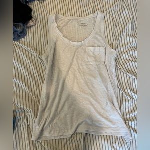 Old navy boyfriend tank